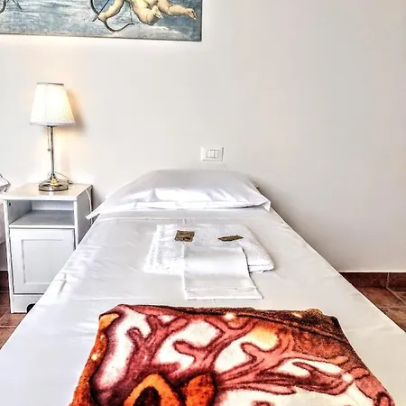 Di Andrea Bertolino 4*